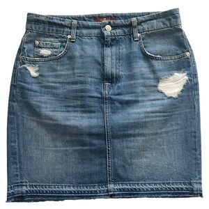 7 For All Mankind Women's Distressed Jean Skirt Size 29